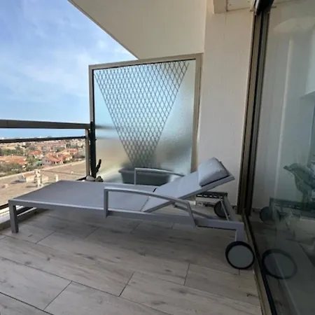 Apartment Lovely For 2 - Panoramic View
