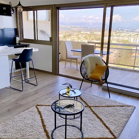Lovely For 2 - Panoramic View *